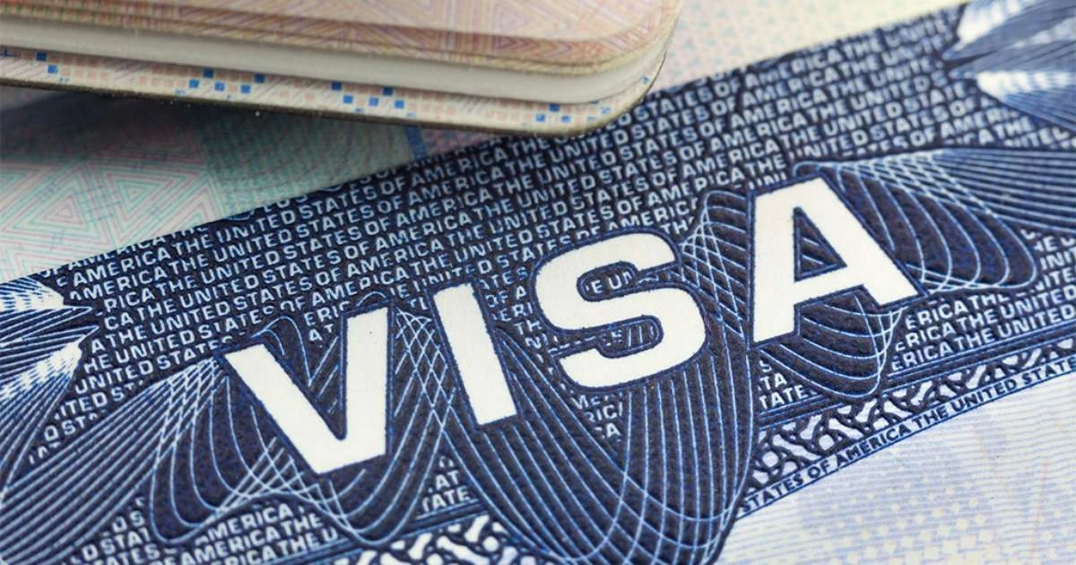 Entre o sonho e o risco: brasileiros enfrentam medo, rigidez e caminhos extremos para viver nos EUA