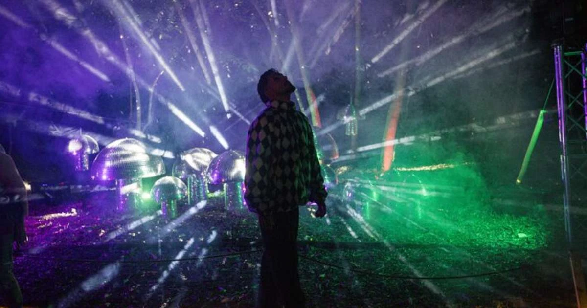 De Alice a Dante, experiência imersiva transforma Parque Villa Lobos em universo dos sonhos