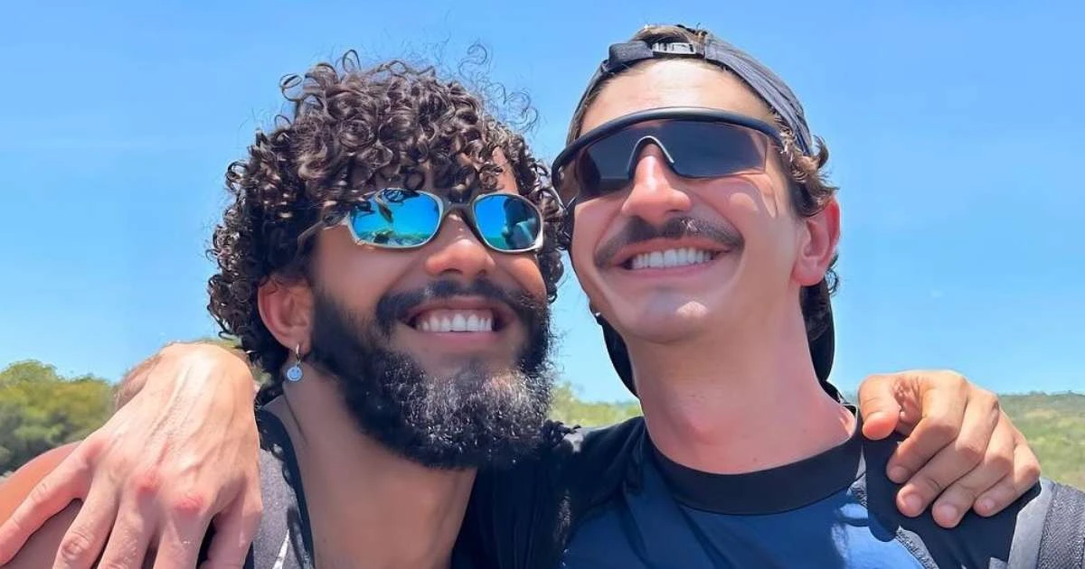 Ator Johnny Massaro termina namoro de nove meses com arquiteto