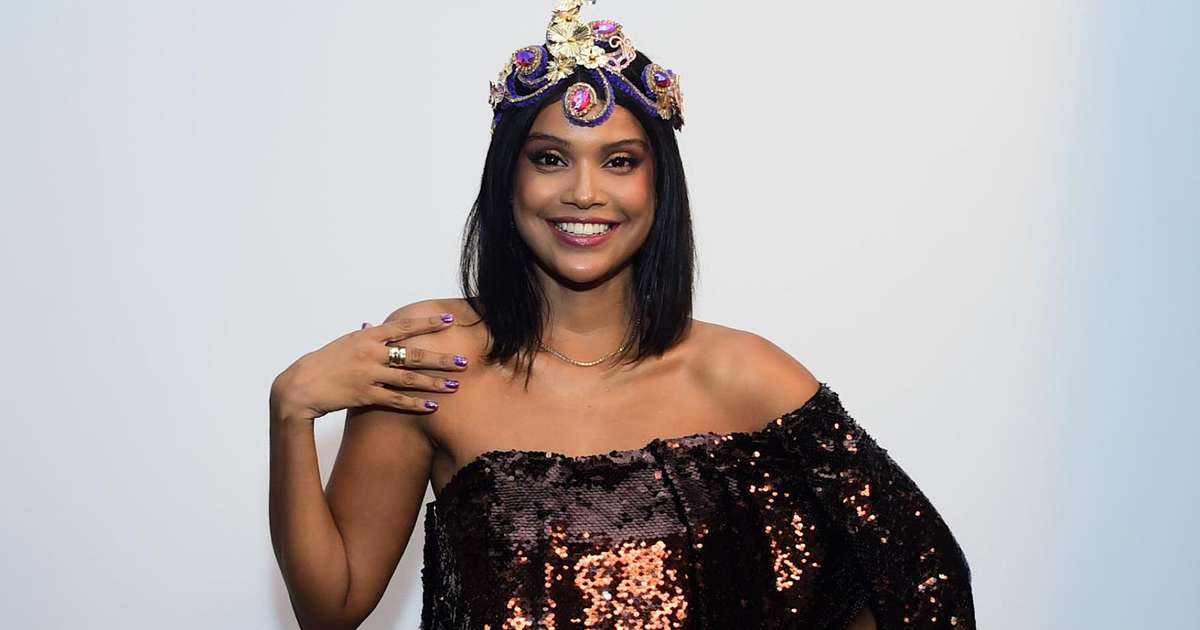 Aline Dias revela inspirações para look fashion: 'Homenagear essas mulheres'