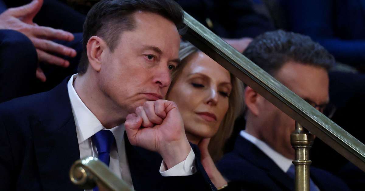 Trump intercedeu contra Musk após conflito em reunião de gabinete?