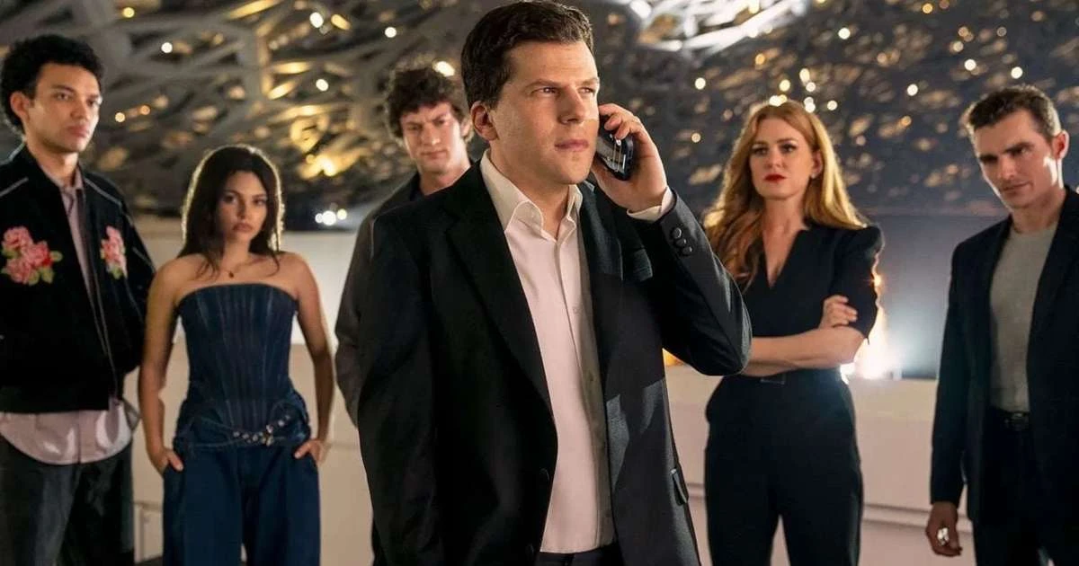 Quase dez anos depois, a amada franquia de assalto que rendeu 700 milhões de dólares volta aos cinemas na próxima semana