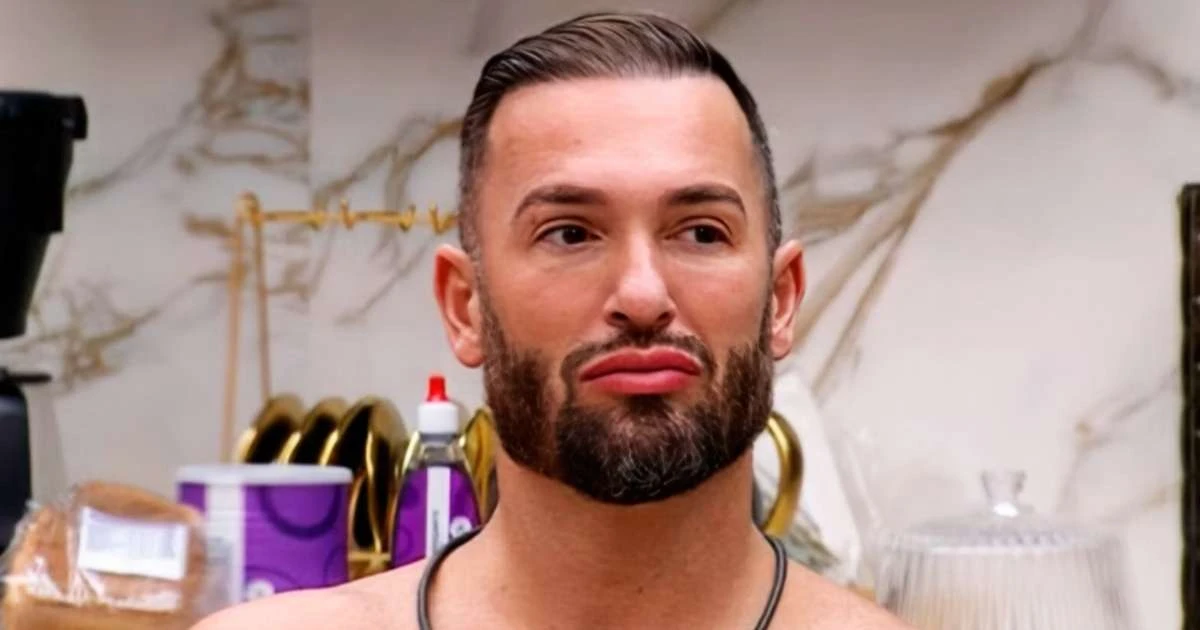 'BBB 25': Diego ousa no look e é chamado de 'bailarino de tango'