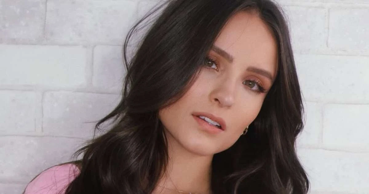 Larissa Manoela consegue na Justiça extinção de contrato com gravadora feito pelos pais