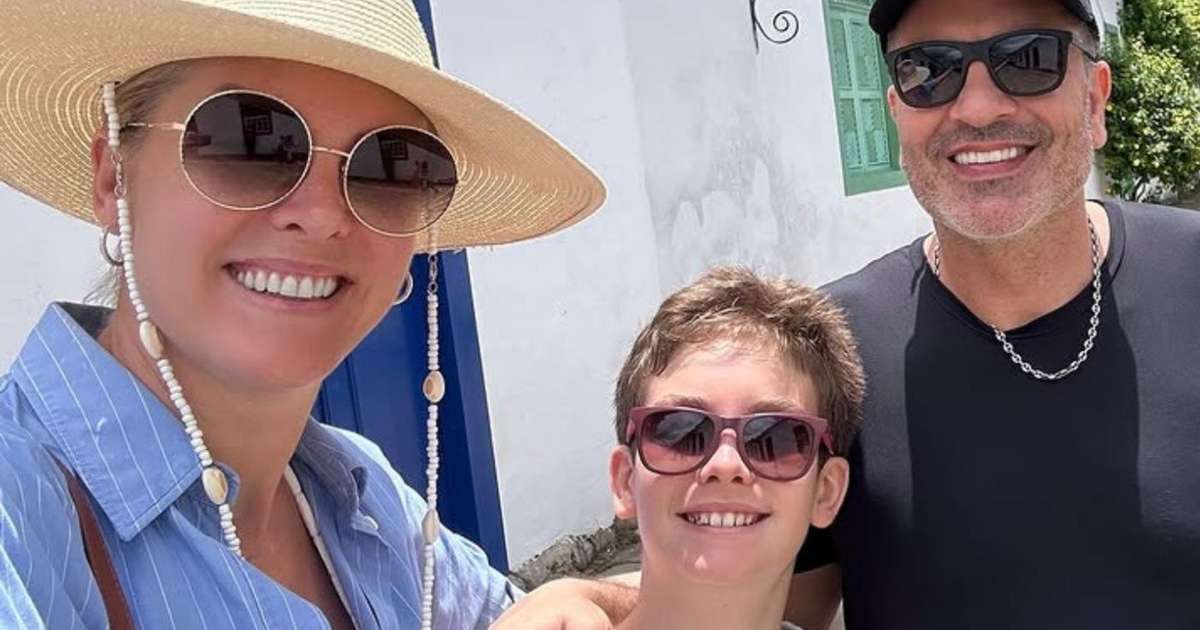 Ana Hickmann curte férias ao lado do noivo, Edu Guedes, e filhos em Paraty; web reage: 'O sorriso do'