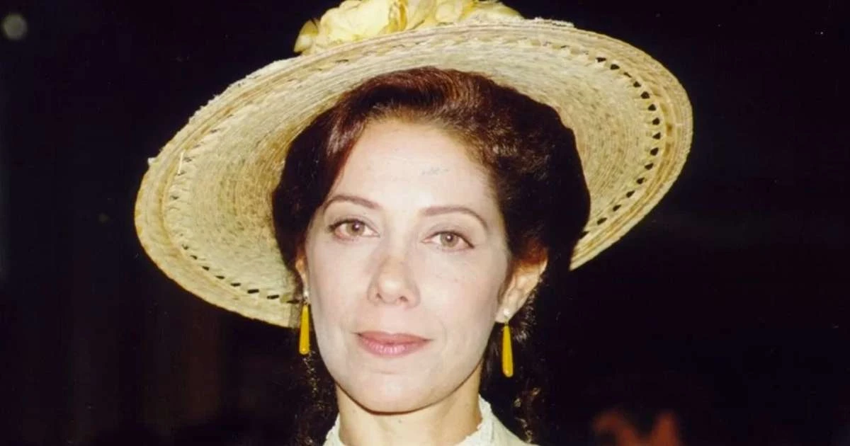 Por onde anda Ângela Vieira, a megera Janete de 'Terra Nostra'? Aos 73 anos hoje, atriz veterana debate importante questão de saúde da mulher na web