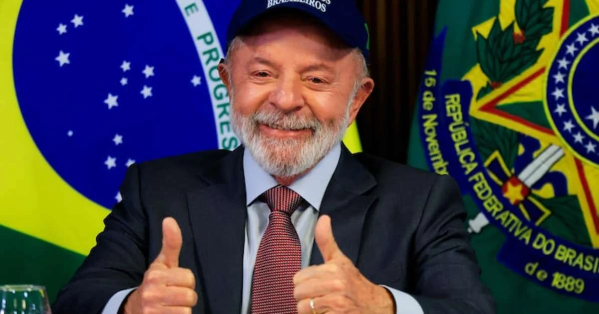 Aprovação de Lula supera desaprovação pela primeira vez no ano e chega a 50,8%, diz Atlas/Bloomberg