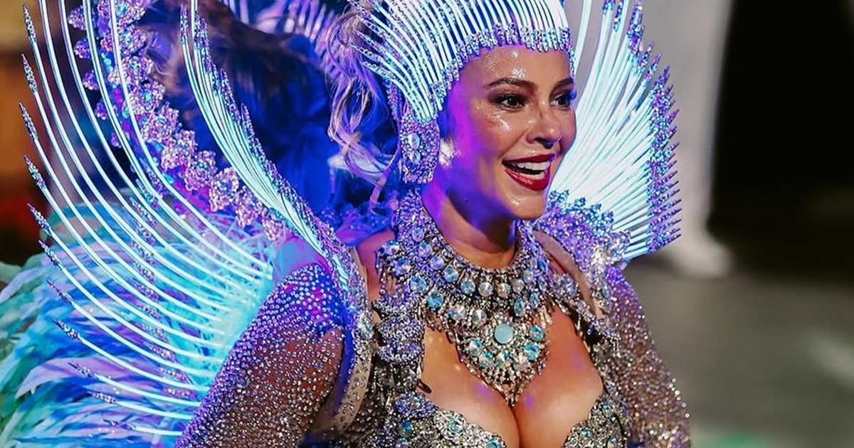 Grande Rio oferece 'regalia' para manter Paolla Oliveira como rainha de bateria, diz jornal