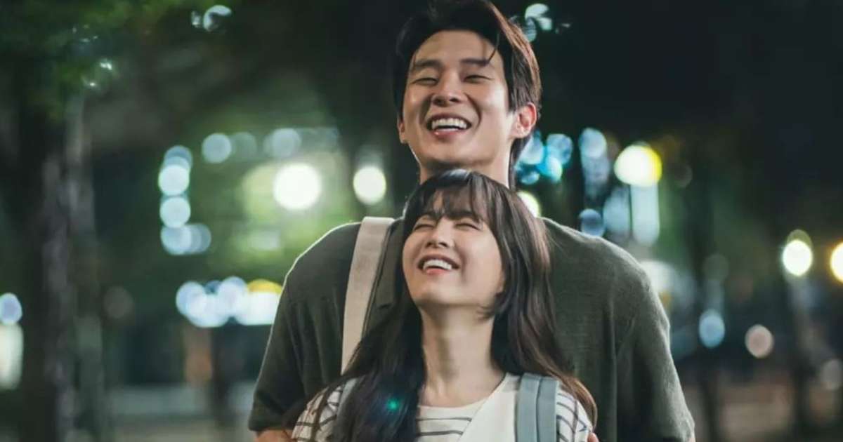 Dorama de romance super esperado chegou COMPLETO na Netflix e é um presente para fãs do gênero