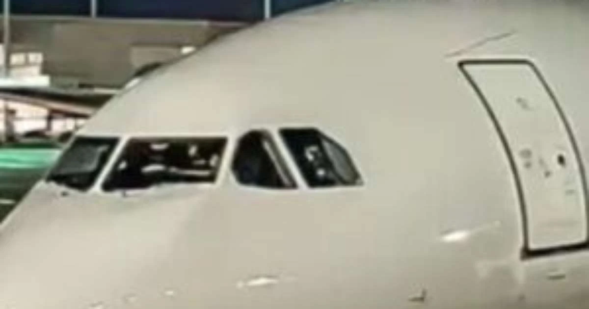 Passageiros PLUS SIZE terão que comprar dois assentos em voos, diz companhia aérea