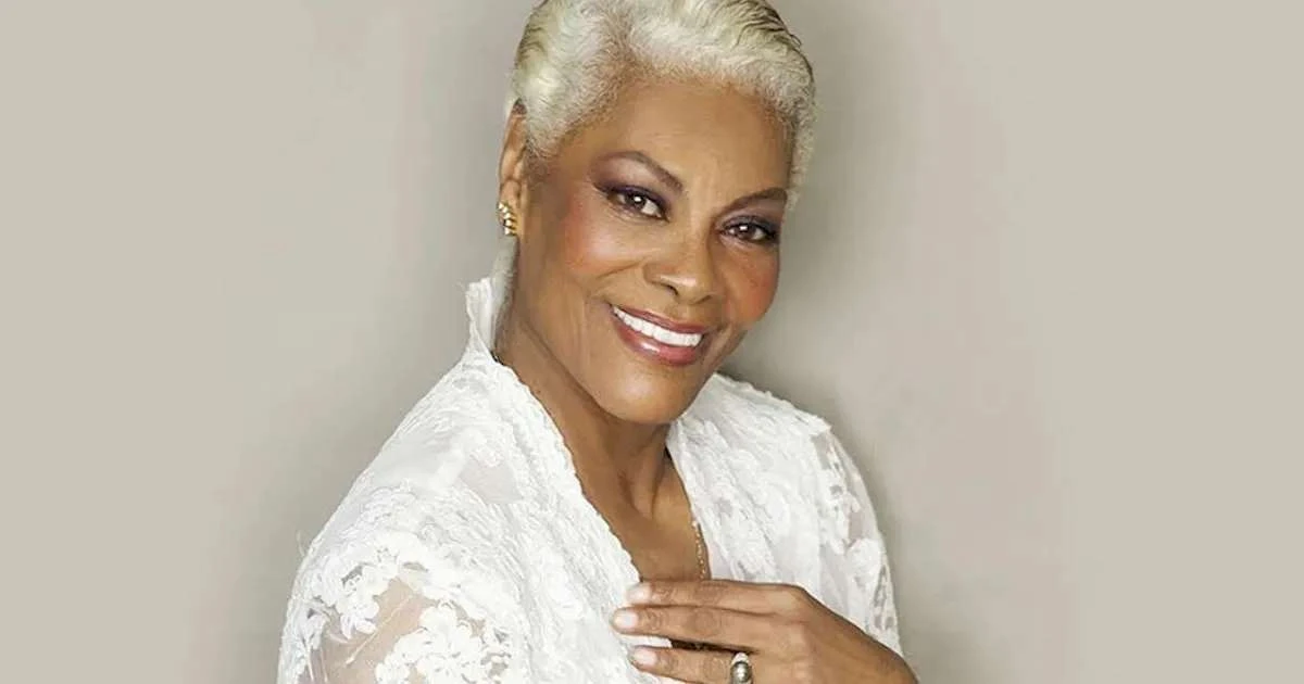 Dionne Warwick anuncia turnê de despedida no Brasil