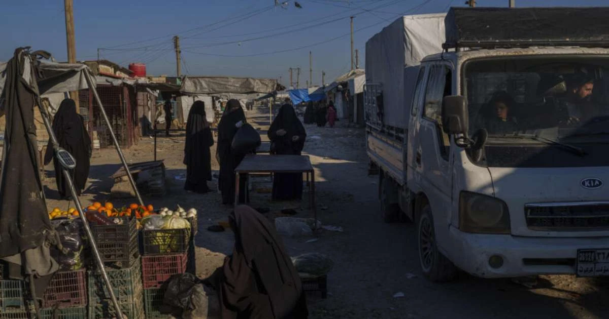 França repatria mulheres e crianças de campos jihadistas na Síria pela primeira vez em dois anos