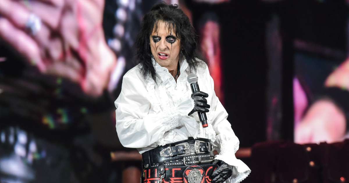 Guitarrista ex-Guns N' Roses fará shows com Alice Cooper