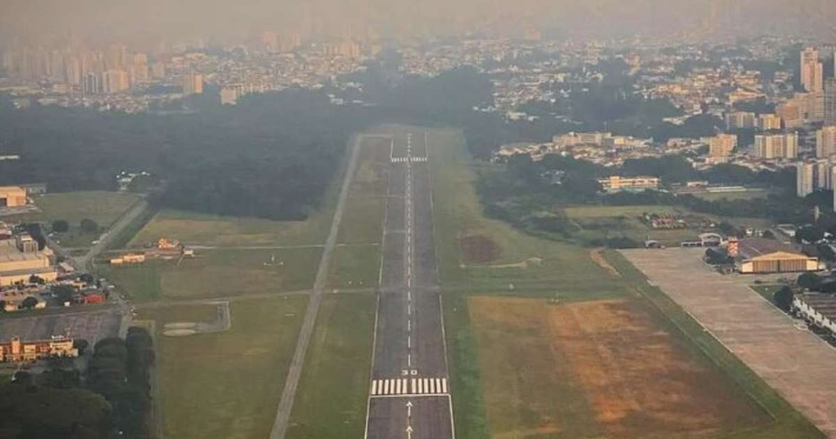 Avião sai da pista no Aeroporto Campo de Marte uma semana após grave acidente em SP