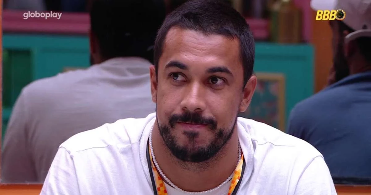 'BBB 25': Maike revê momentos com Renata e admite erro