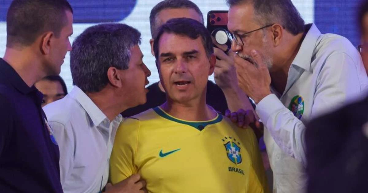 PL marca convenção nacional para lançar Flávio Bolsonaro à Presidência