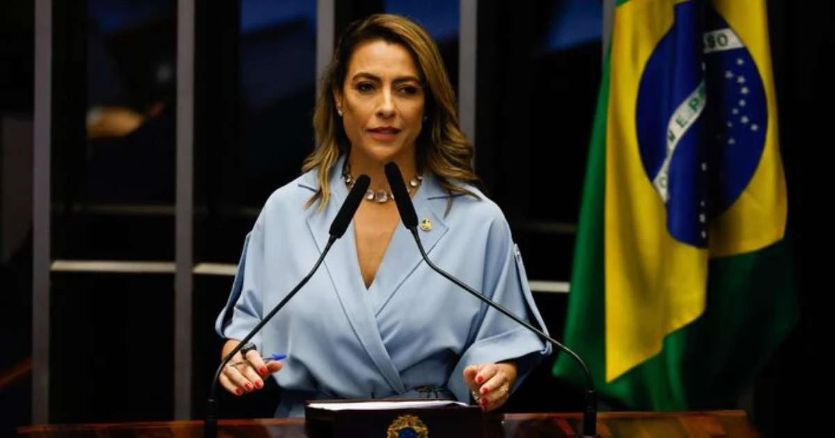 Roupa Nova diz que cena com Soraya Thronicke em show 
