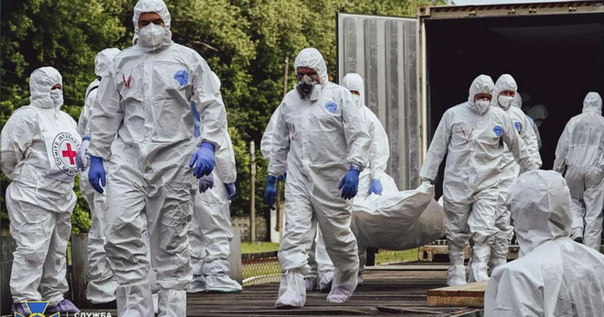 Rússia devolve para Ucrânia mais de 1,2 mil corpos