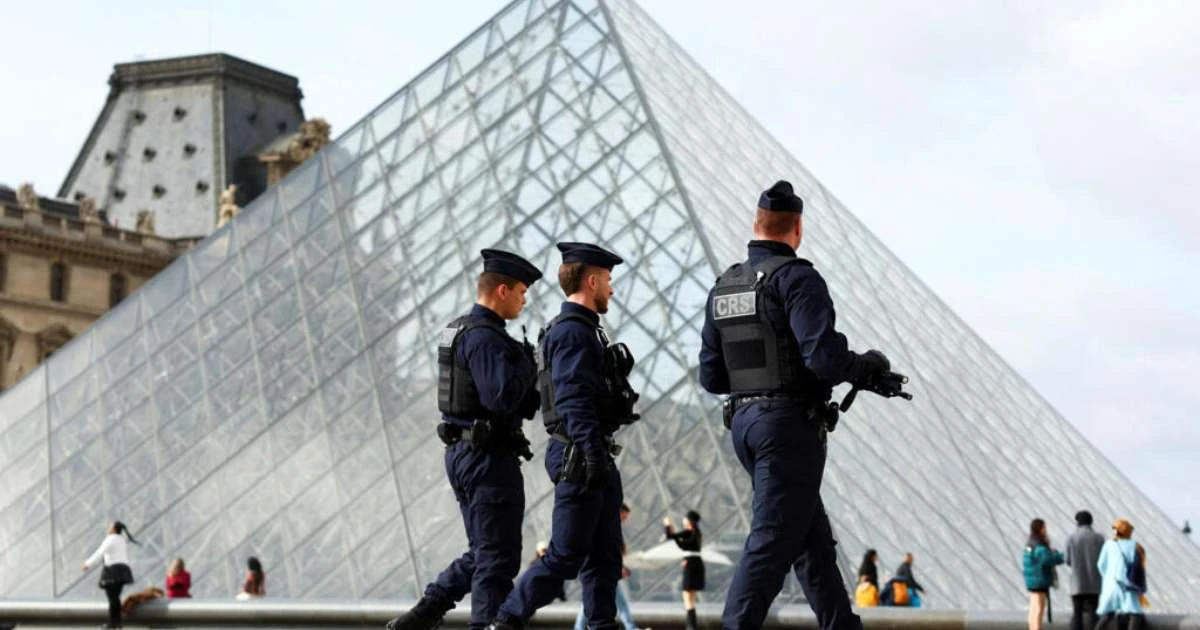 Investigação sobre roubo do Louvre revela que riscos invasão são subestimados há décadas