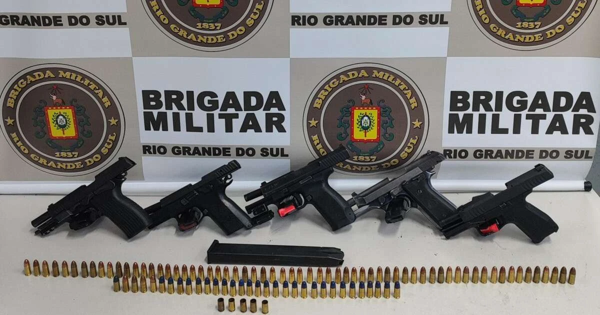 Cinco presos em Porto Alegre com armas de guerra após fuga e troca de tiros