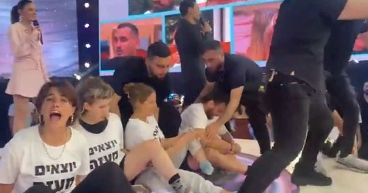 Ativistas invadem Big Brother Israel e pedem cessar-fogo em Gaza; assista