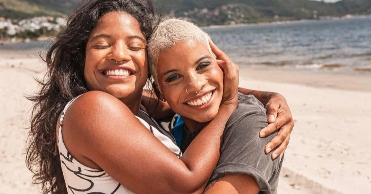 Irmã abre o coração em publicação para brasileira que morreu em vulcão: 'Vai ser muito difícil'
