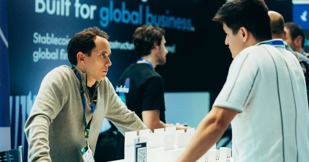 Executivo brasileiro expande pagamentos com stablecoins