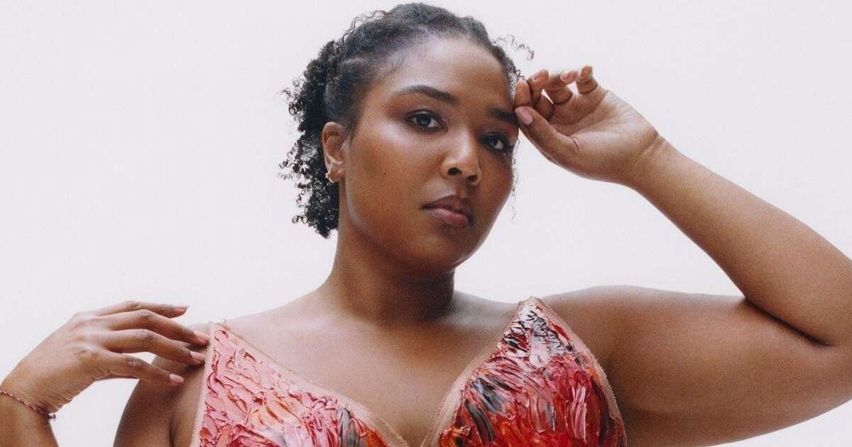 Lizzo lança a inédita 'Love In Real Life' e novo álbum para 2025