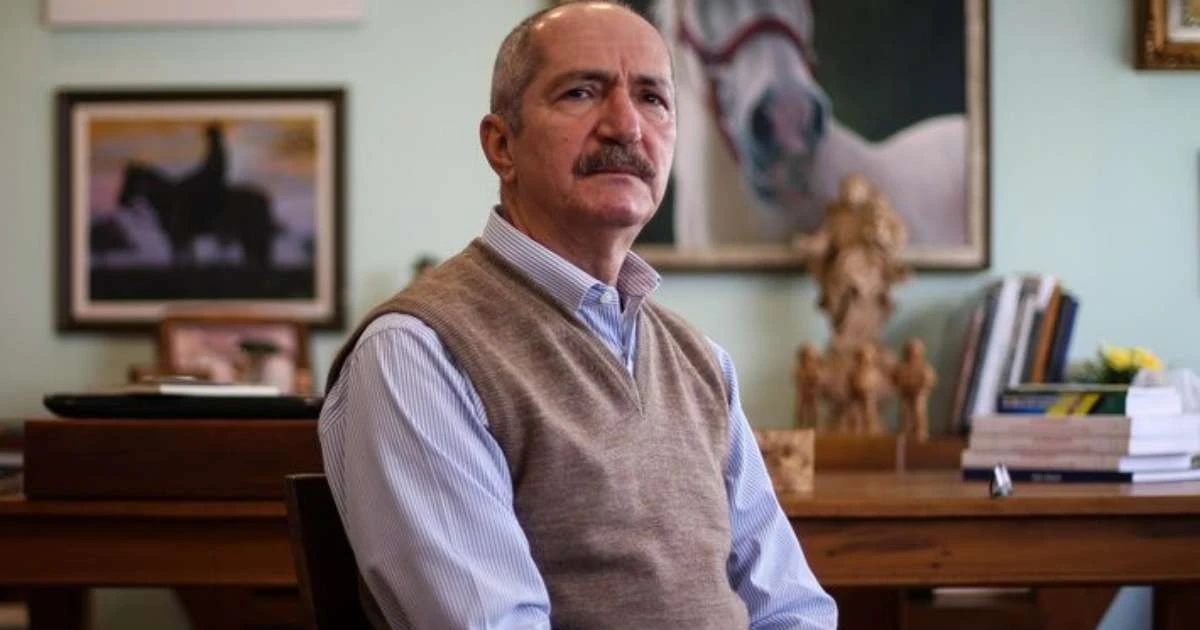 Aldo Rebelo contesta expulsão do partido e diz que continua fazendo pré-campanha