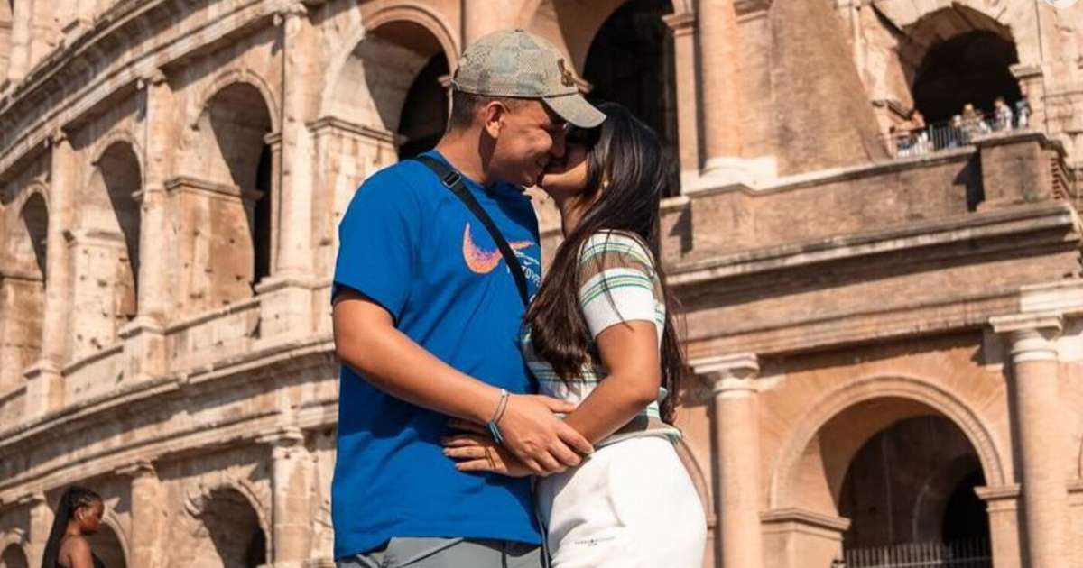 Casamento em castelo, vestido de noiva romântico e espaço de café: como será o sim de João Gomes e Ary Mirelle?