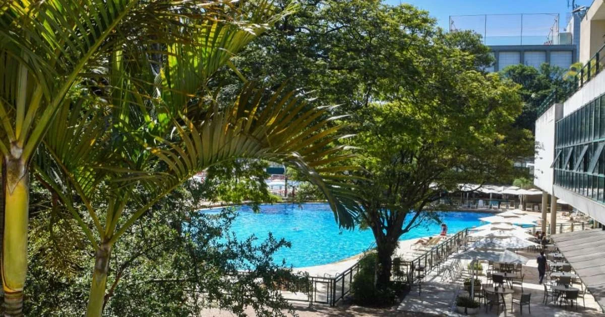 Polícia investiga acusação de soco no rosto de babá em clube; associado também diz ter sido agredido