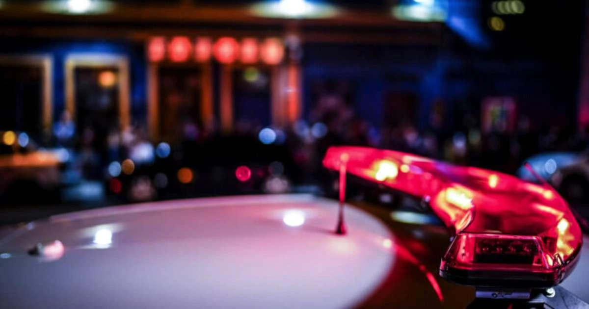 Adolescente é esfaqueado após discussão em bar na Cidade Baixa, em Porto Alegre