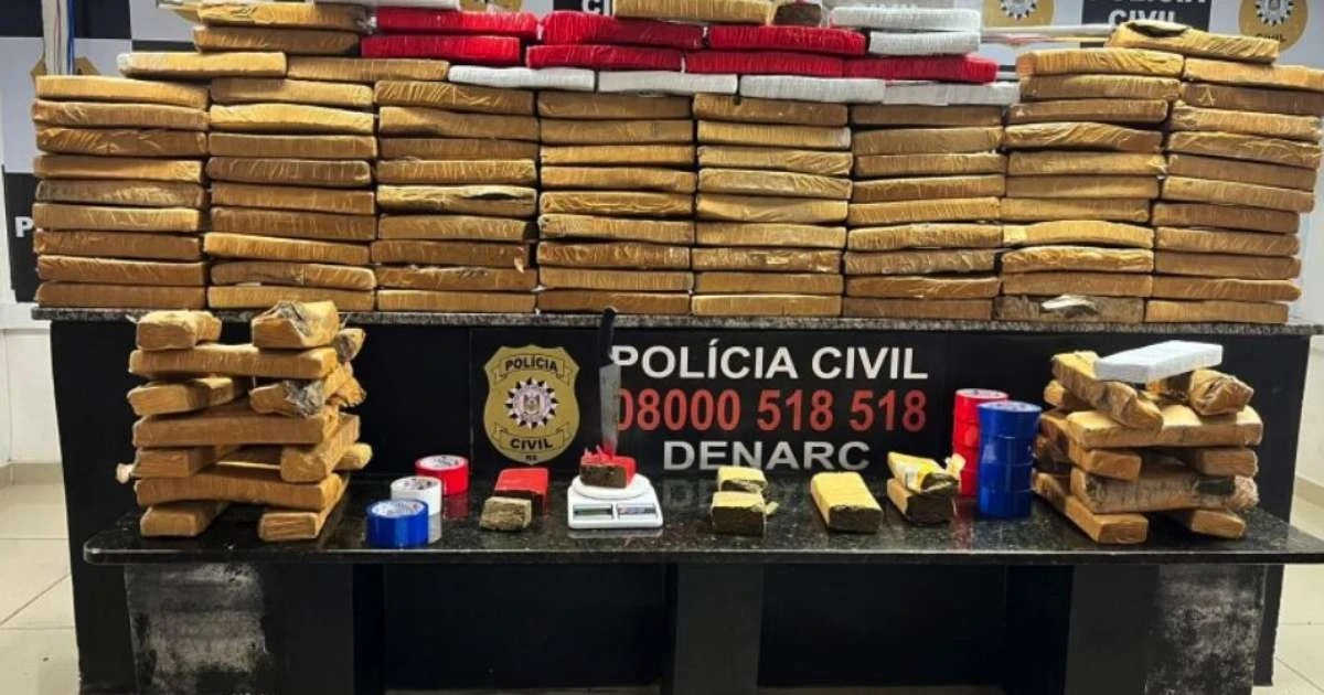 Tele-entrega em Porto Alegre leva Polícia a esconderijo com mais de 100kg de maconha