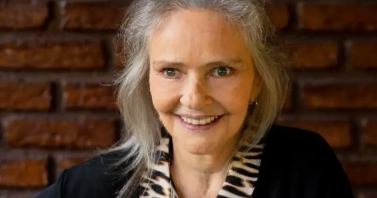 Custos médicos e baixa remuneração por músicas: situação de Ângela Ro Ro preocupa advogado