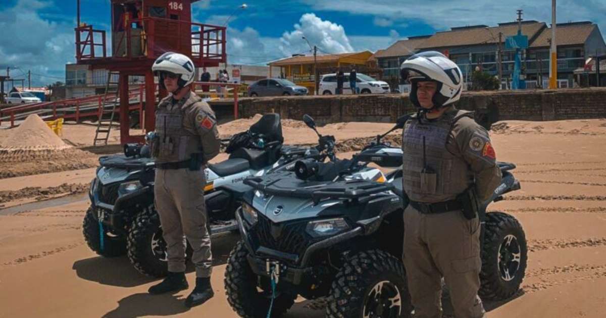 Brigada Militar resgata criança perdida em Torres durante patrulha com quadriciclos