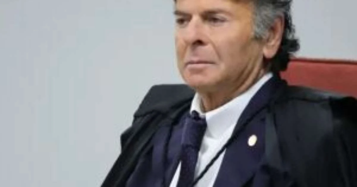 Ministro Fux determina que número de deputados federais para as eleições de 2026 permaneça o mesmo