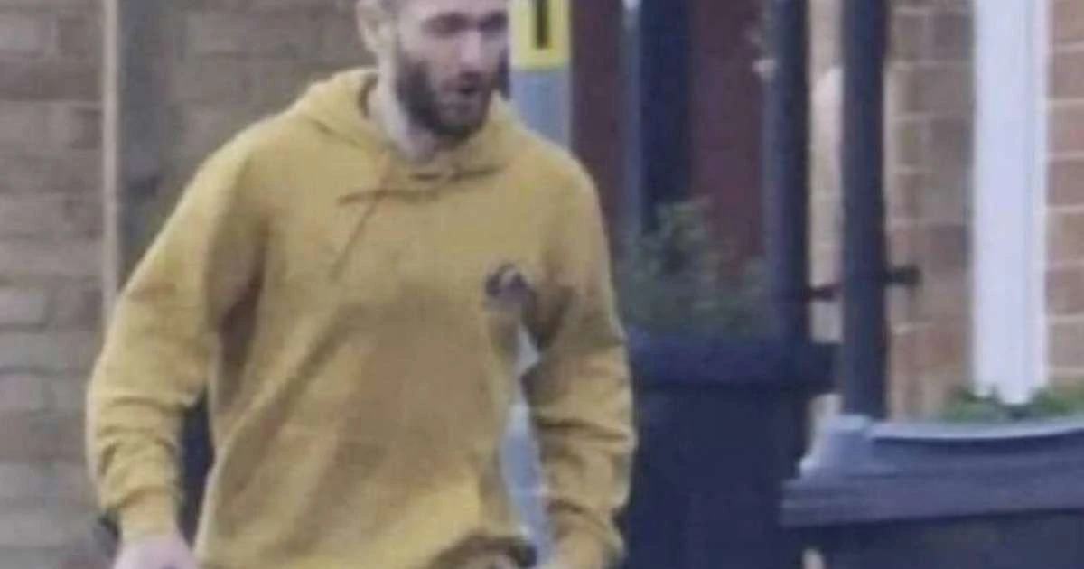 Brasileiro acusado de matar adolescente com espada samurai em Londres é condenado a mais de 40 anos de prisão