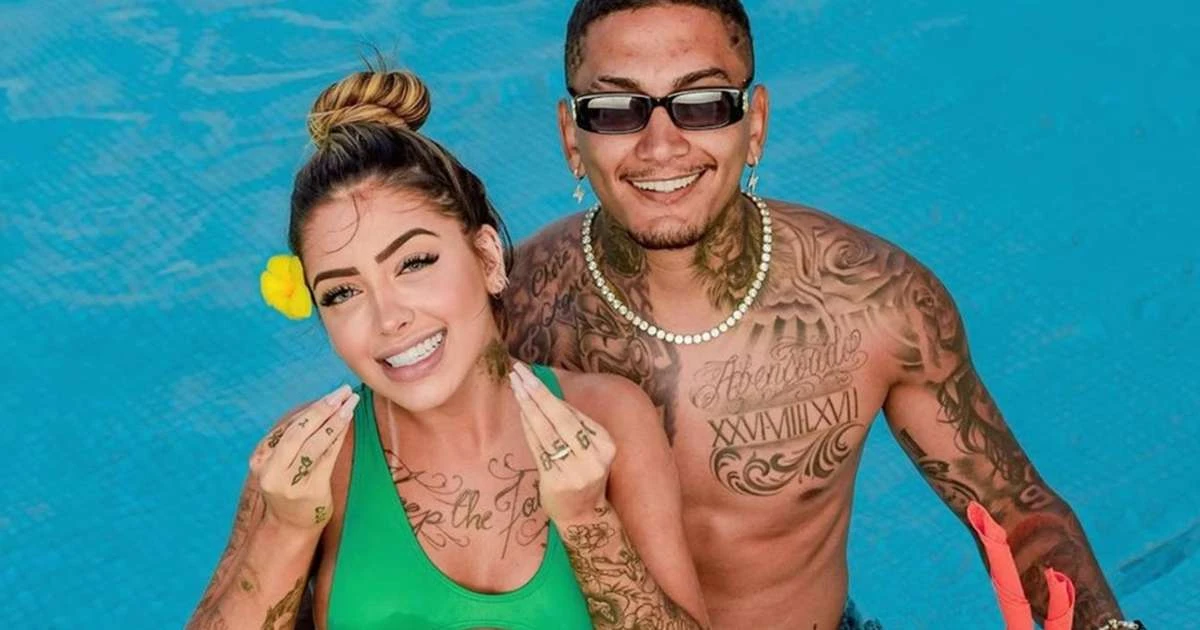 Casais de famosos investem em conteúdo adulto e lucram milhões