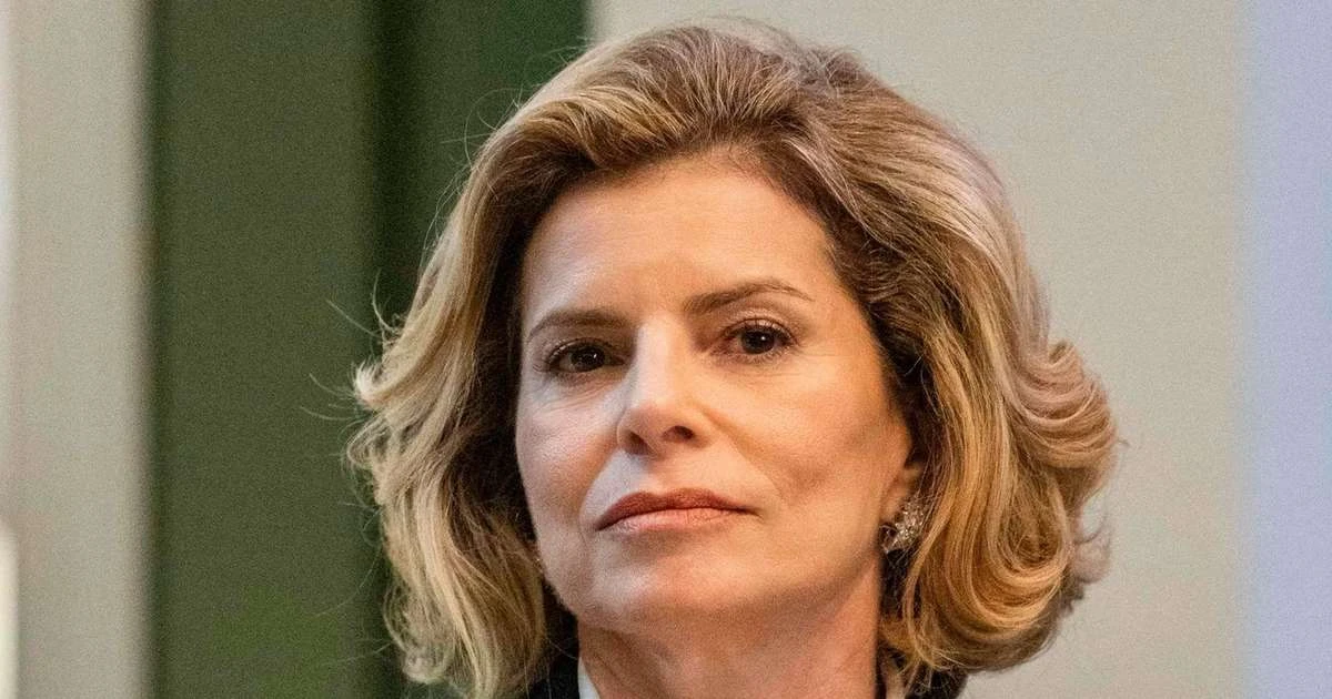 Resumo da novela 'Vale Tudo', capítulo de 25 de julho, sexta-feira: Odete Roitman é surpreendida na sala de Marco Aurélio