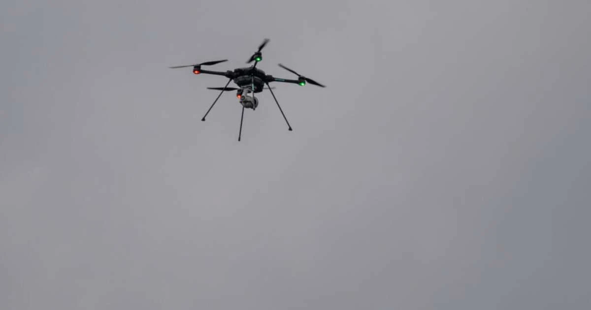 Japão reforça orçamento de Defesa e amplia arsenal de drones contra ameaças navais