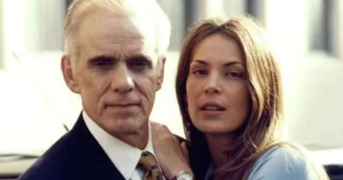 'Ela é intratável': Há 27 anos, Francisco Cuoco e Carolina Ferraz protagonizaram 'climão' em famosa novela da Globo - e teve até beijo recusado