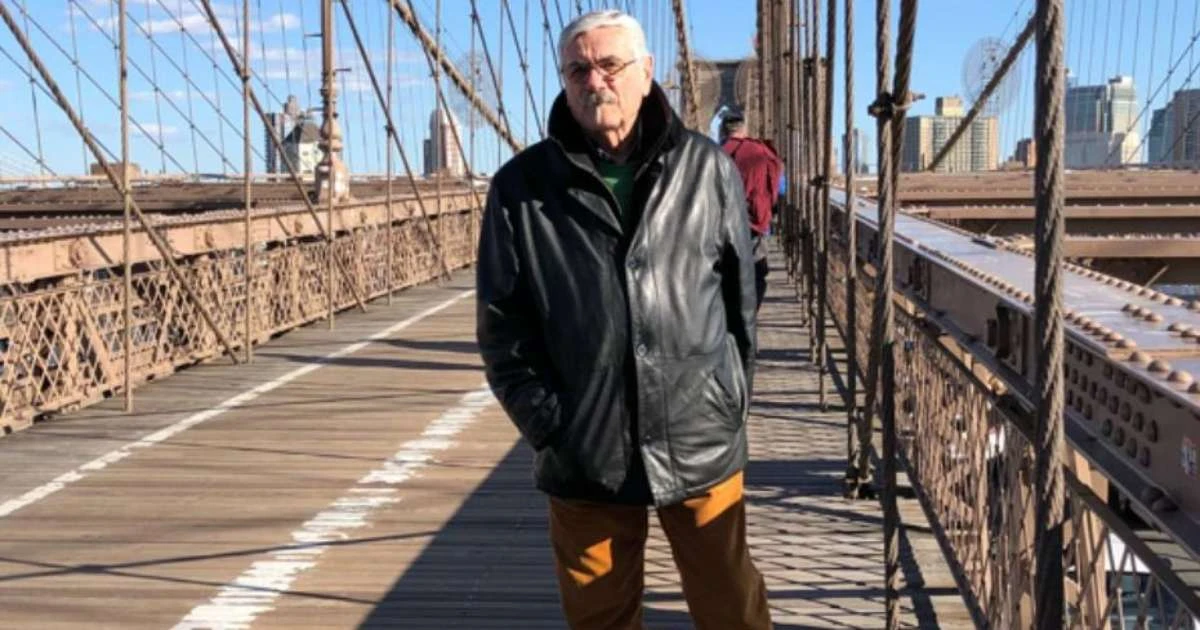 Roupas do novo papa já estão prontas, garante alfaiate de pontífices
