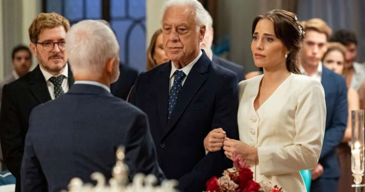 'Quem Ama Cuida': Antonio Fagundes gravou 8 versões da morte de Arthur Brandão na novela