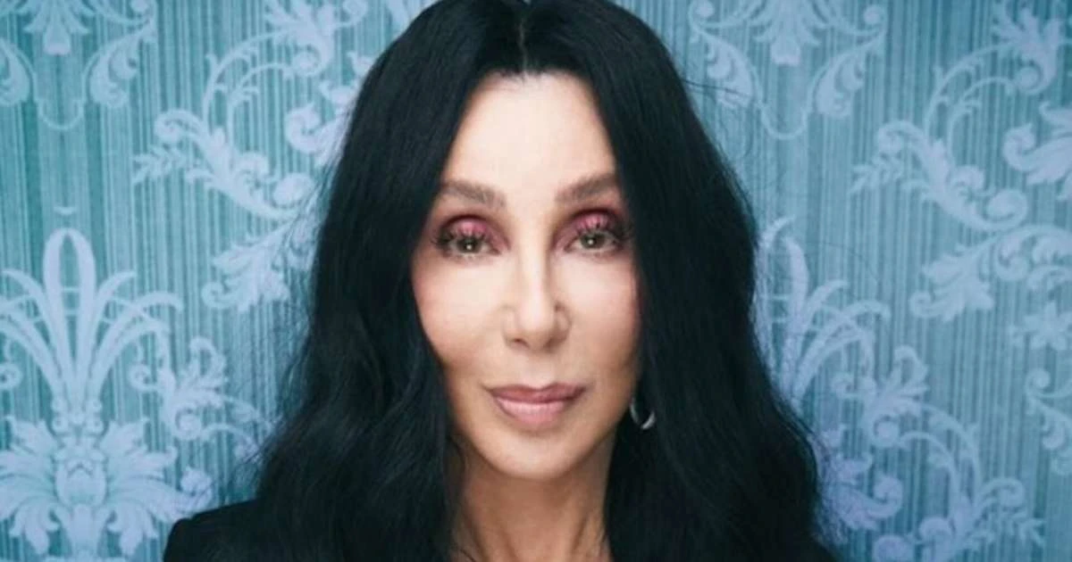 Filho da famosa cantora é internado às pressas com overdose