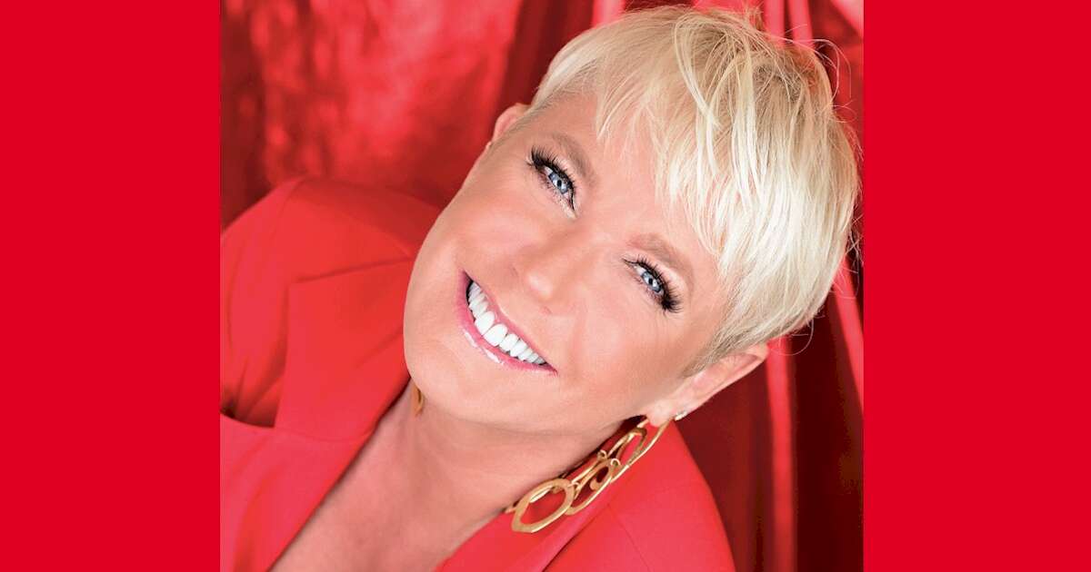 Xuxa lança 'Raridades de Natal' com canções especiais de TV