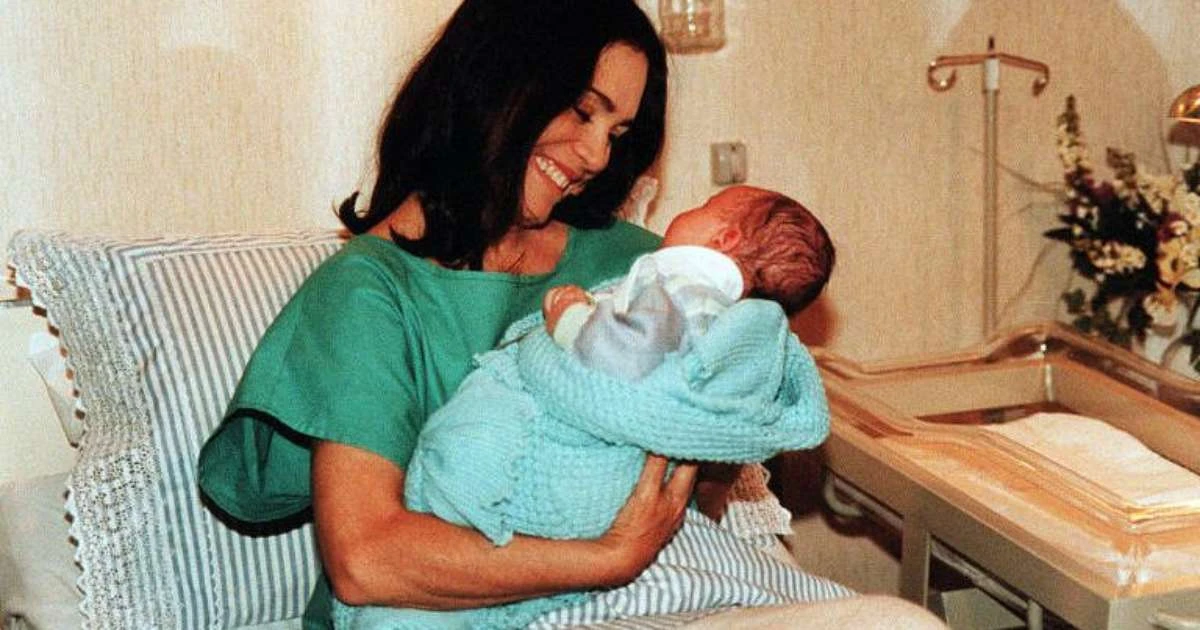 Há 26 anos, Globo finalizava novela de sucesso com troca de bebês entre mãe e filha