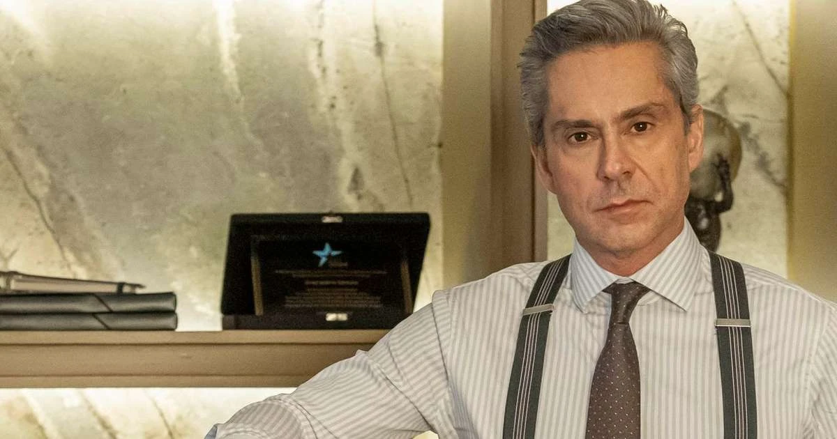 Resumo da novela 'Vale Tudo', capítulo de 12 de julho, sábado: Marco Aurélio toma atitude e deixa Renato devastado