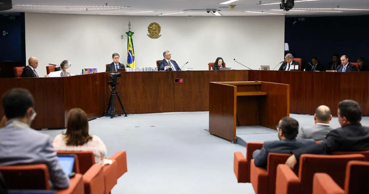 STF forma maioria pela condenação de grupo responsável por fake news em trama golpista