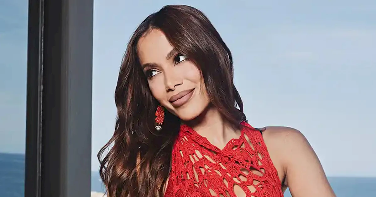 Anitta reflete sobre carreira internacional: 