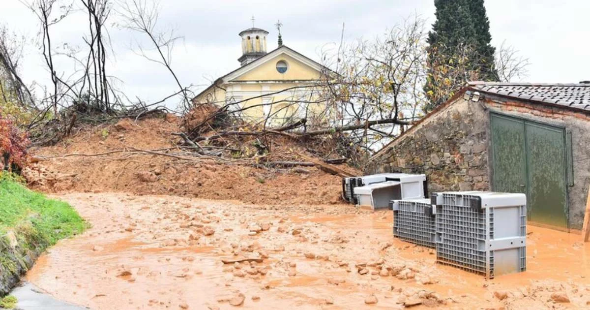 Alemão tentou salvar idosa antes de serem soterrados na Itália